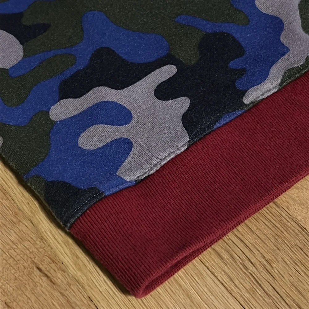 Land’s End Kids Camo Sweatshirt with Gray and Red Accents L 7